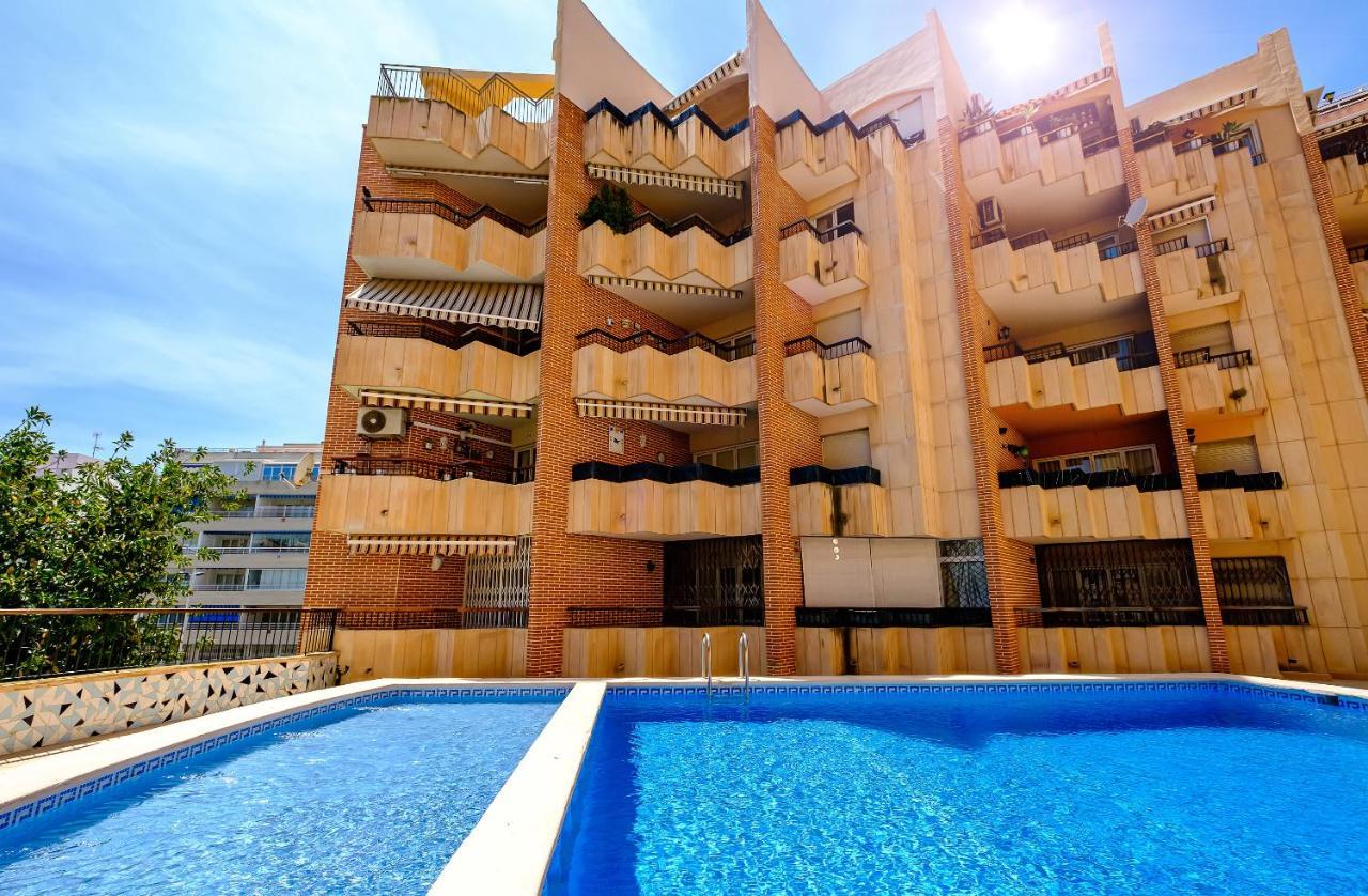Holiday Studio Jardin Playa Torrevieja Ngoại thất bức ảnh