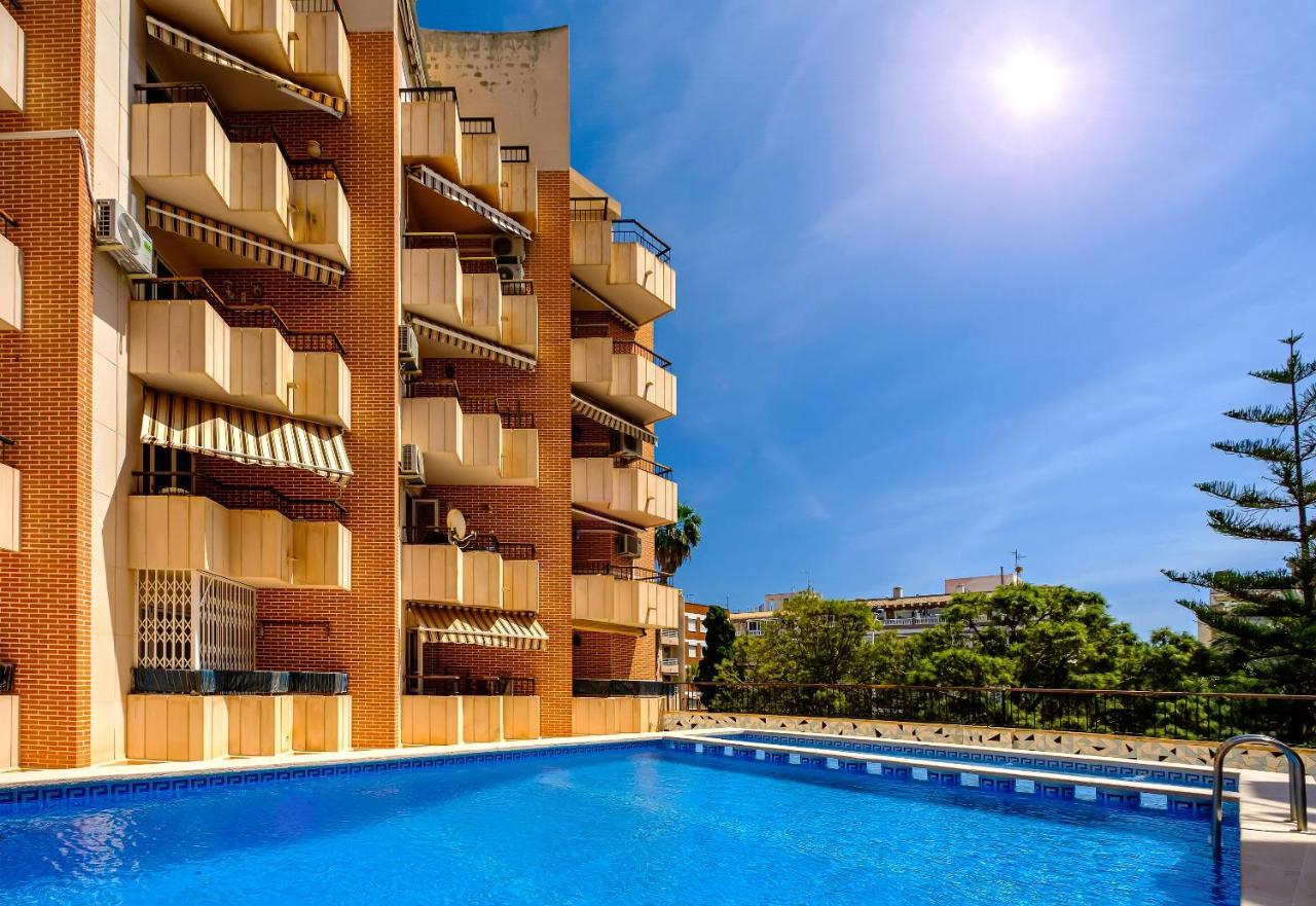 Holiday Studio Jardin Playa Torrevieja Ngoại thất bức ảnh