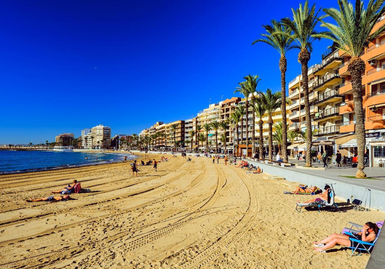 Holiday Studio Jardin Playa Torrevieja Ngoại thất bức ảnh